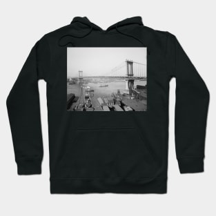 Manhattan Bridge, 1909. Vintage Photo Hoodie